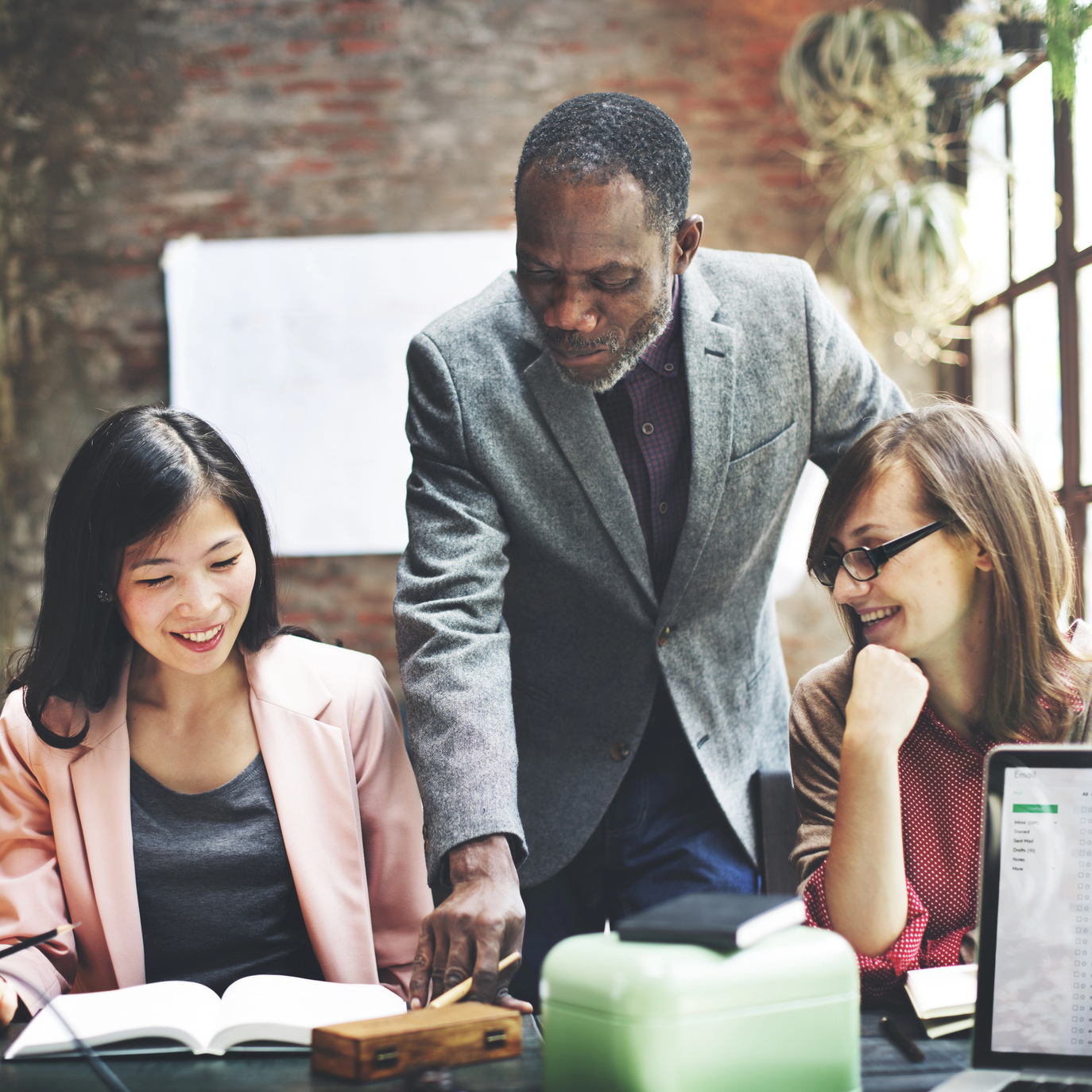 HP_trauma-informed leadership_sq